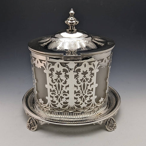 Late Victorian British Antique Silver Plated Biscuit Barrel with Glass Inner